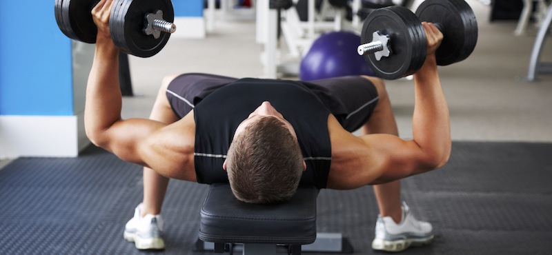 Тренирането с тежести забързва метаболизма и улеснява изгарянето на мазнини